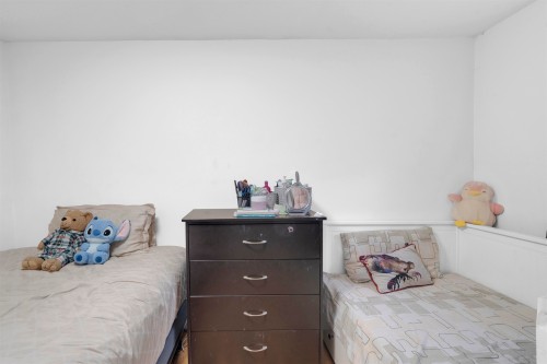 9298 Cinnamon Drive, Surrey, BC 