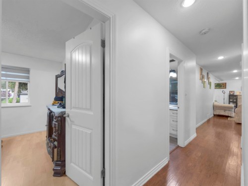 9298 Cinnamon Drive, Surrey, BC 