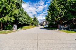 56-7518 138 Street Surrey, BC V3W 1S1
