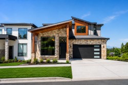 13977 60a Avenue Surrey, BC V3X 1E1