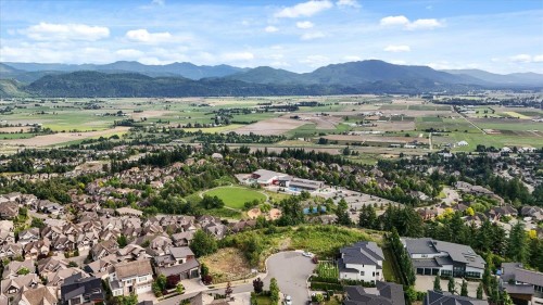 35410 Mahogany Drive, Abbotsford, BC 