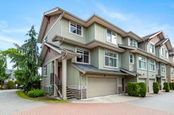 33-20966 77a Avenue Langley, BC V2Y 0K9