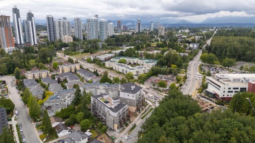 201-13883 Laurel Drive, Surrey, BC 