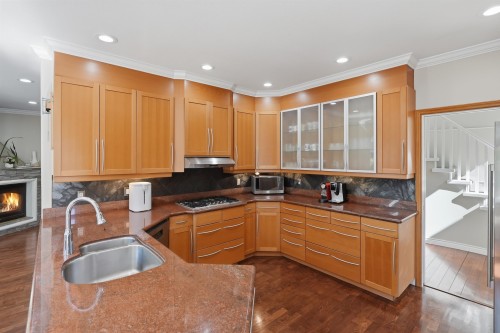 20560 46A Avenue, Langley, BC 