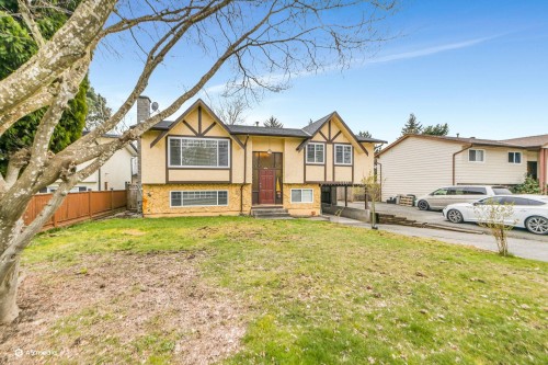 11688 85a Avenue  Delta, BC V4C 2V6