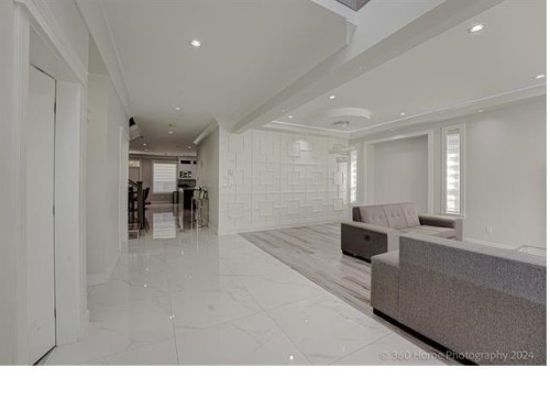 9093 Buchanan Place, Surrey, BC - Indoor Photo Showing Other Room
