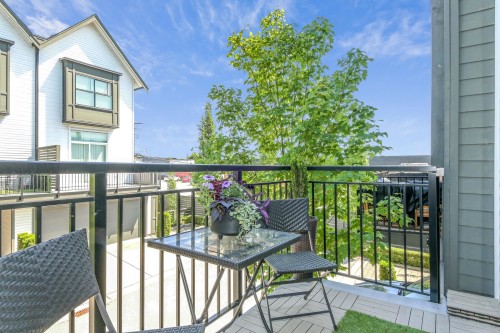 106-17578 57A Avenue, Surrey, BC 