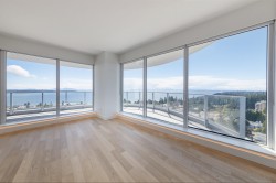 1605-1475 Foster Street Surrey, BC V4B 0C9