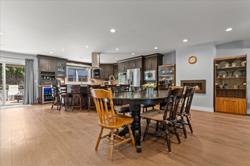 3672 Burnside Drive, Abbotsford, BC 