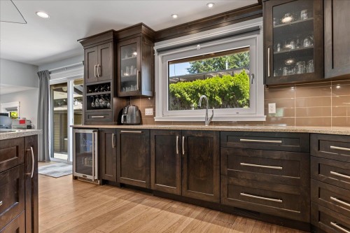 3672 Burnside Drive, Abbotsford, BC 