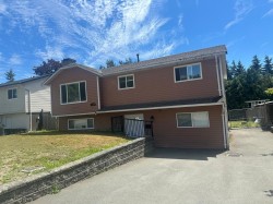 18254 56a Avenue NSurrey, BC V3S 6E3