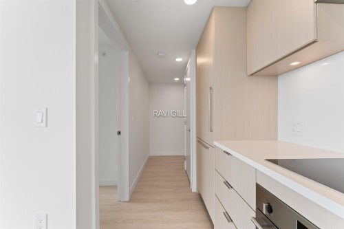 3402-13675 107A Avenue, Surrey, BC 