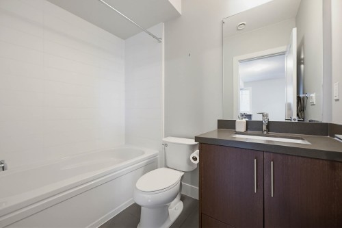 50-15988 32 Avenue, Surrey, BC 