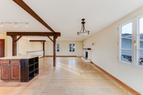 15894 Thrift Avenue, White Rock, BC - Indoor Photo Showing Other Room