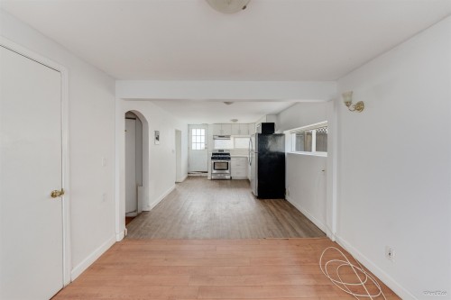 15894 Thrift Avenue, White Rock, BC - Indoor Photo Showing Other Room
