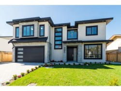 4945 205a Street Langley, BC V3A 2A8