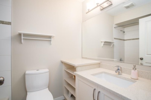 1990 150 Street, Surrey, BC 