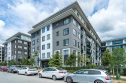 620-15825 85 Avenue Surrey, BC V4N 6W9