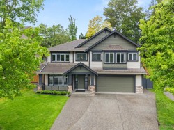 3887 Angus Crescent Abbotsford, BC V3G 0A2