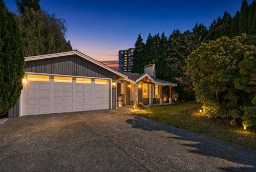 3222 Comox Court  Abbotsford, BC V2S 7B4