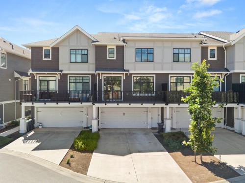 12-20261 72b Avenue  Langley, BC V2Y 3M8