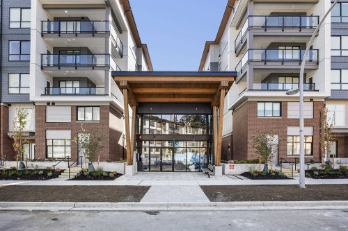301-3528 146a Street  Surrey, BC V4P 0H4