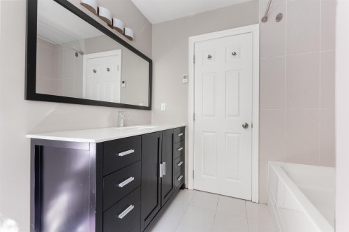 2716 St Moritz Way, Abbotsford, BC 