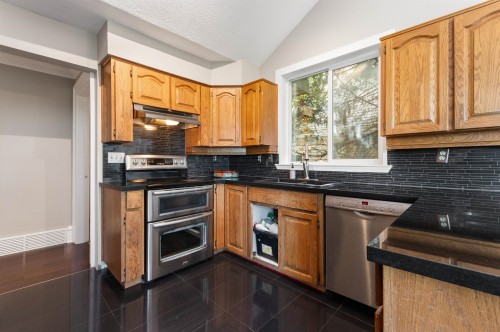 2716 St Moritz Way, Abbotsford, BC 