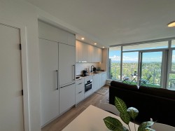 2403-13685 102 Avenue Surrey, BC V3T 1N7
