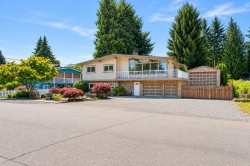 33222 Hawthorne Avenue Abbotsford, BC V2S 1B3