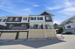 53-8130 136a Street Surrey, BC V3W 1H9