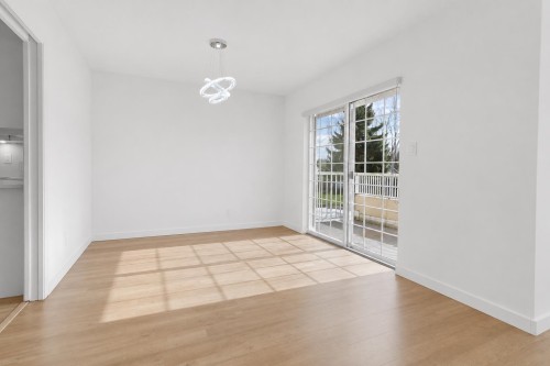 31021 Creekside Drive, Abbotsford, BC - Indoor Photo Showing Other Room