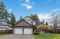 15751 98a Avenue Surrey, BC V4N 2V7