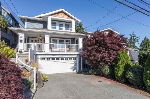966 Lee Street  White Rock, BC V4B 4N8