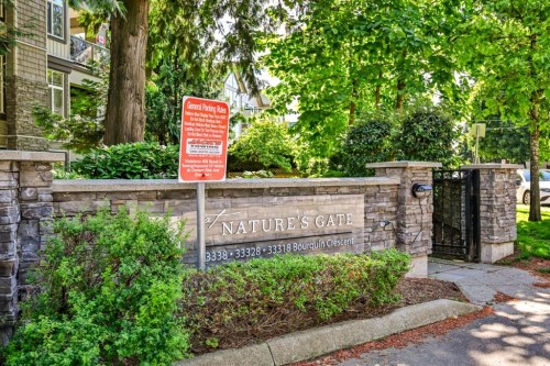 213-33318 Bourquin Crescent E Abbotsford, BC V2S 0A6