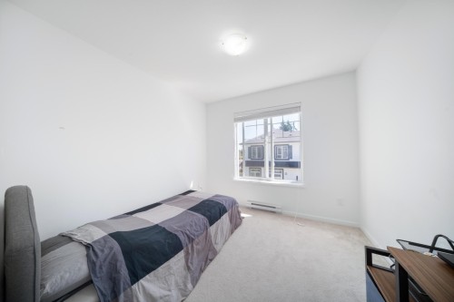 8-16357 15 Avenue, Surrey, BC 