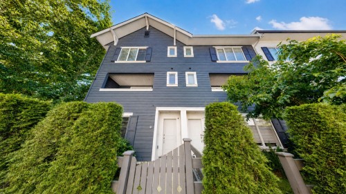 8-16357 15 Avenue, Surrey, BC 