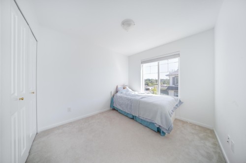8-16357 15 Avenue, Surrey, BC 