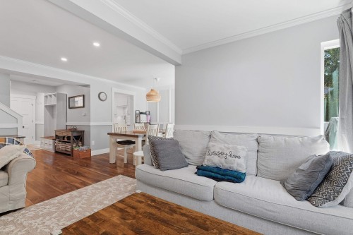 15913 Alder Place, Surrey, BC 