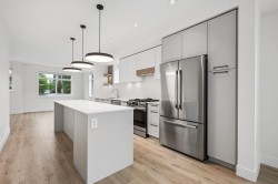 28-17429 59 Avenue Surrey, BC V3S 1P3