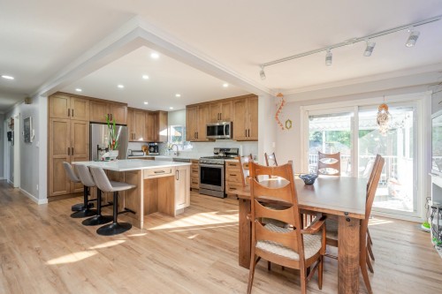 3924 205b Street  Langley, BC V3A 2B3