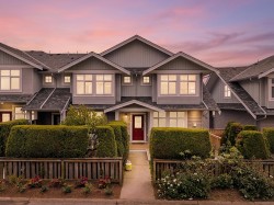 56-20449 66 Avenue Langley, BC V2Y 3C1