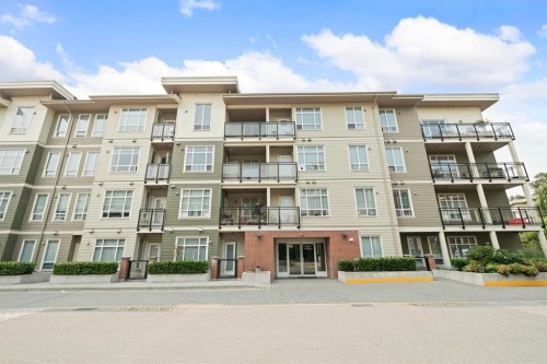 E102-20211 66 Avenue, Langley, BC 