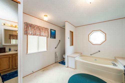 96-24330 Fraser Highway, Langley, BC 