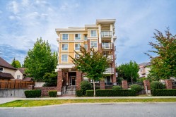 313-13883 Laurel Drive Surrey, BC V3T 1A8