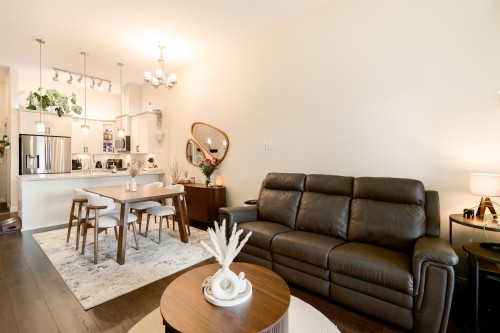 601-8538 203A Street, Langley, BC 