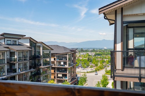 601-8538 203A Street, Langley, BC 