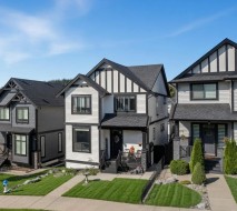 36051 Emily Carr Green Abbotsford, BC V3G 0G1