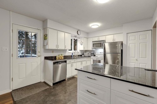 14415 114 Avenue, Surrey, BC 