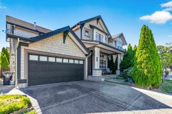 7039 200b Street Langley, BC V2Y 2Z3